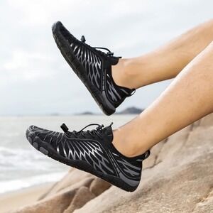 Walk Hero Barefoot Water Shoes Women 12.5 Men 11 Outdoor Hiking Sneakers Black
